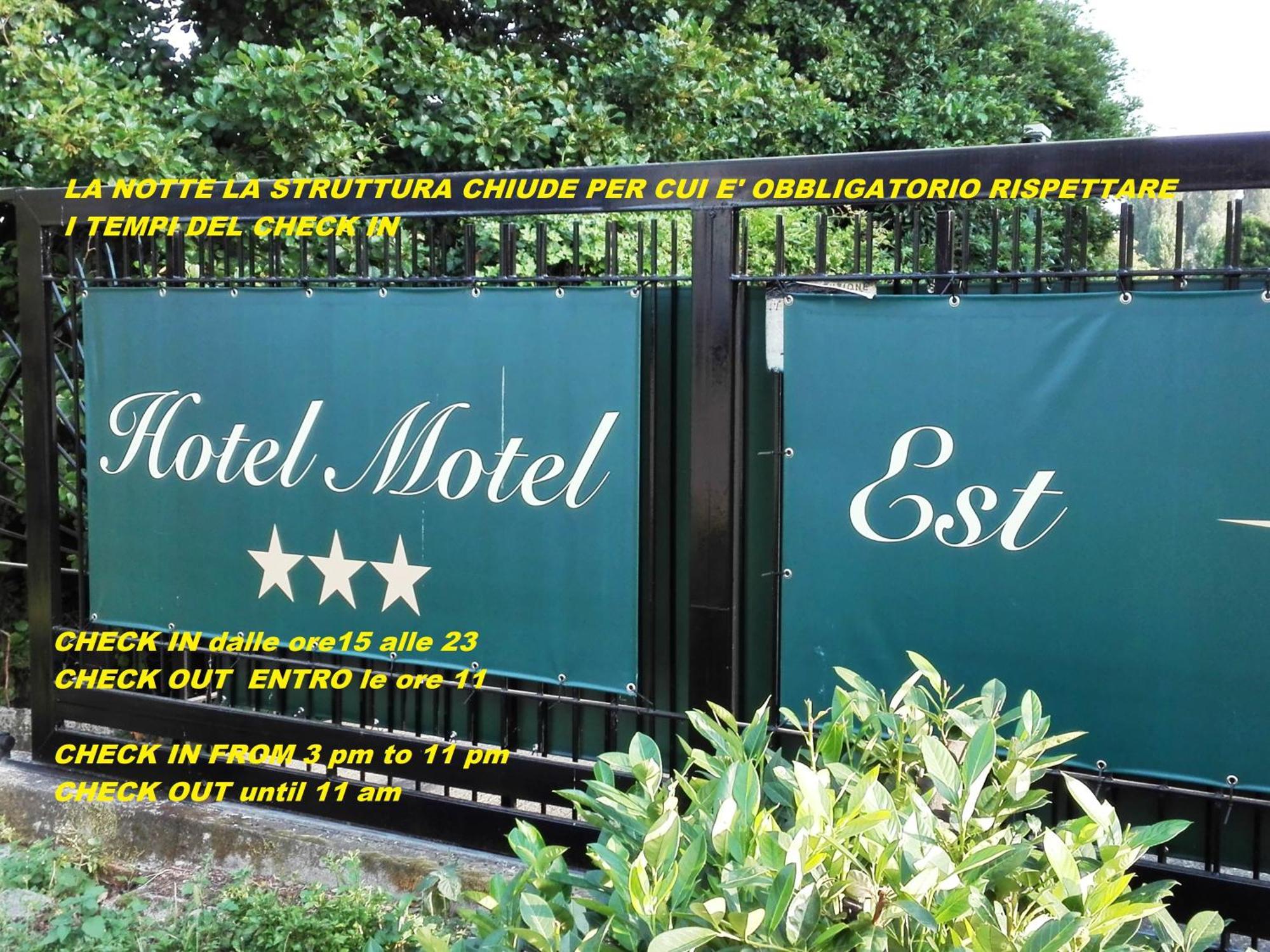 Hotel Motel Est Пескьера-Борромео Экстерьер фото
